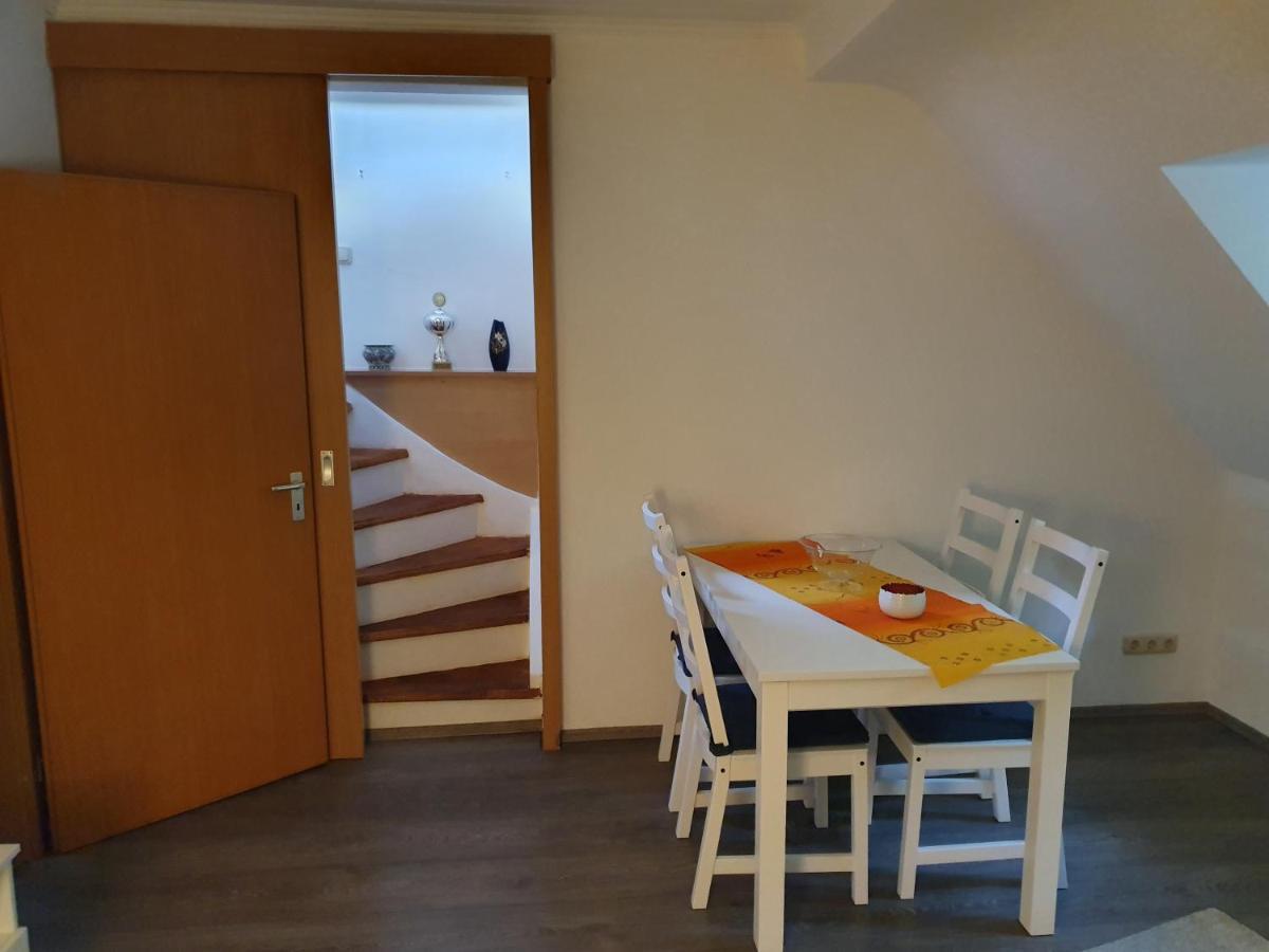 Apartment Binnenhafen Дуйсбург Екстериор снимка